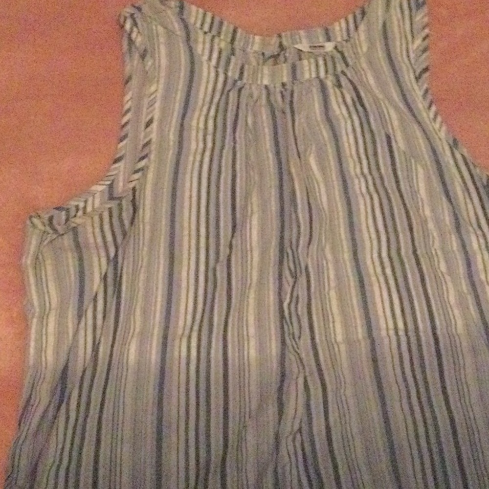 Blue stripped top